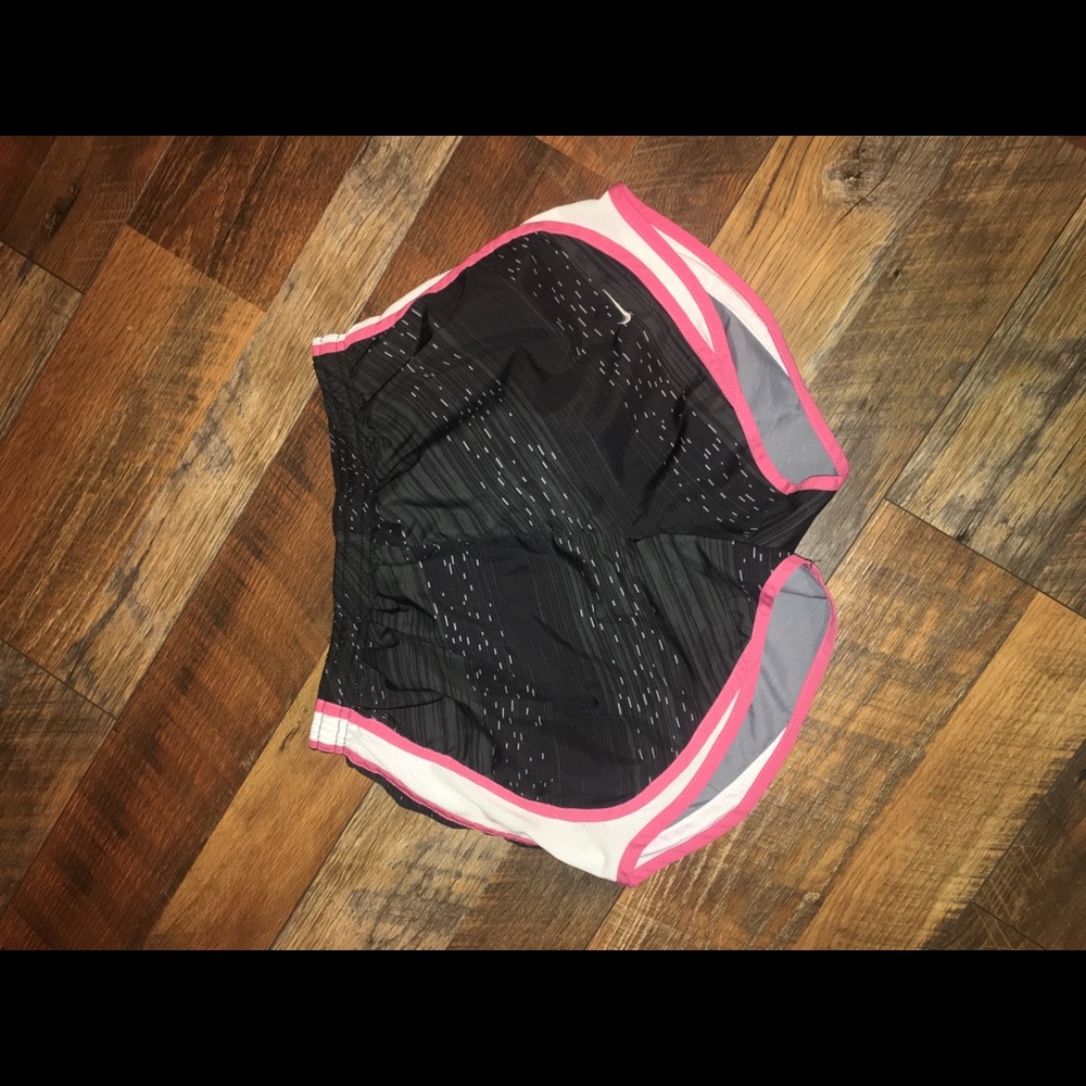 Nike tempo shorts